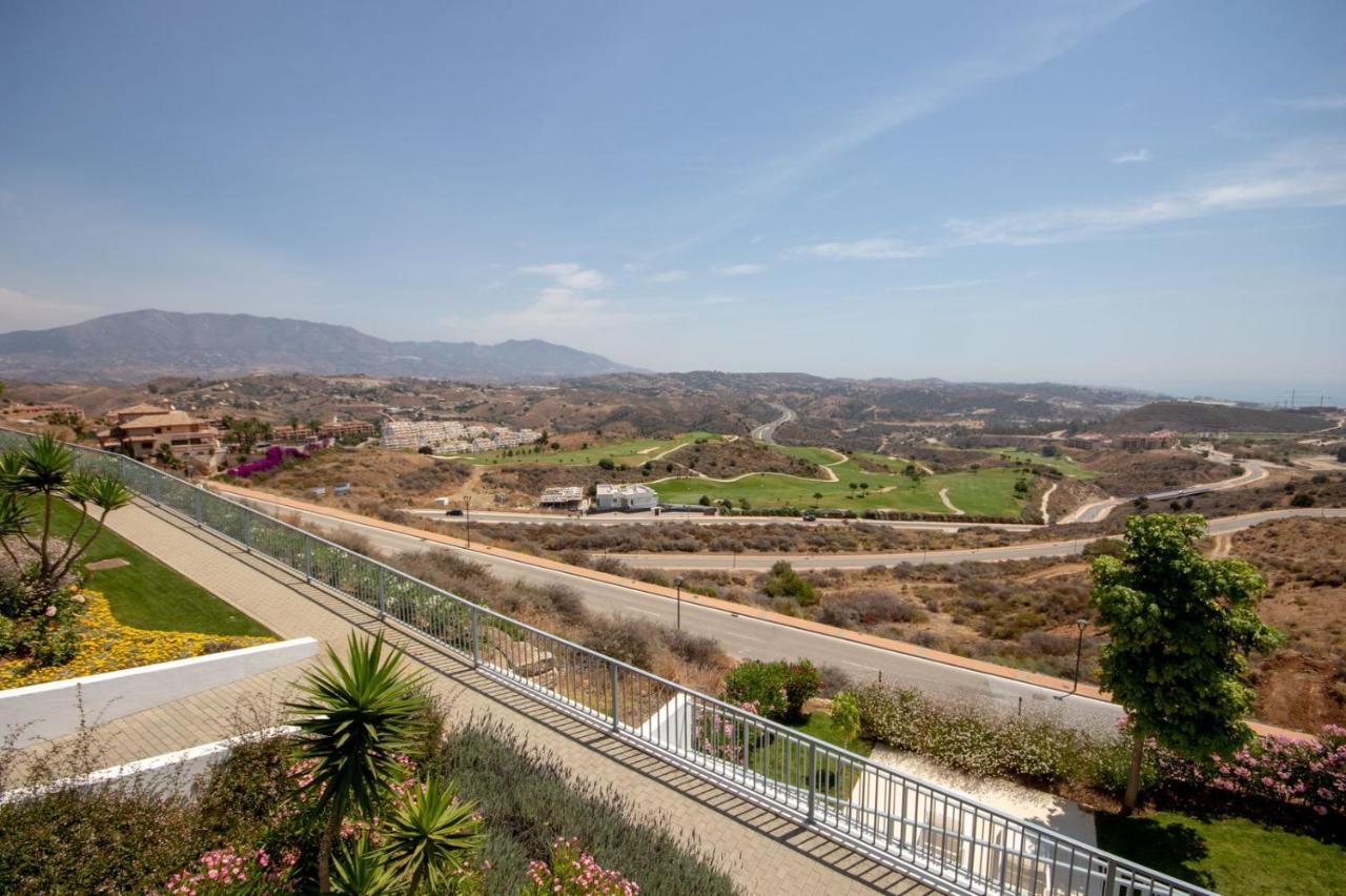 Appartement La Cala De Mijas Getaway à Sitio de Calahonda Extérieur photo